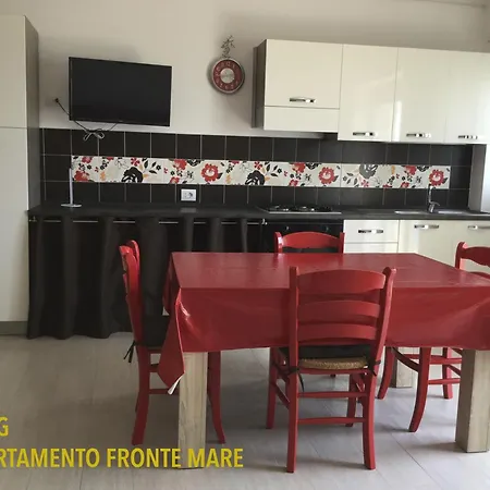 Casa vacanze L'approdo - Fronte Mare E Lato Strada *